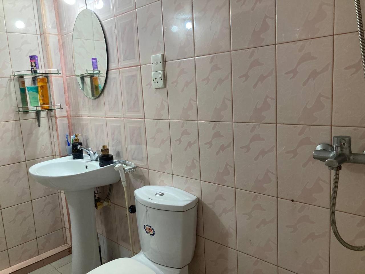 Grand Villa Hikkaduwa Buitenkant foto
